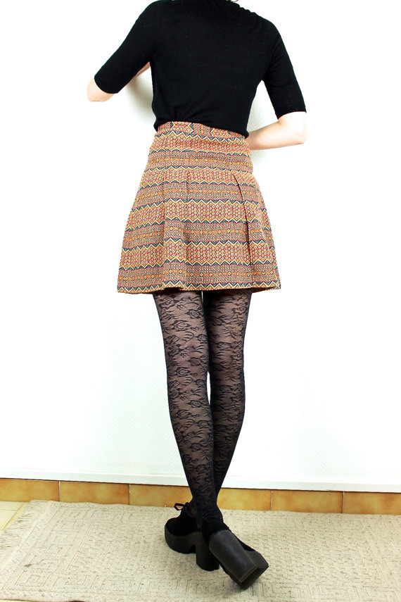 French vintage Junior Teen Girls 1960s wool Printed Skirt Ethnic Pattern High Waisted Flared Button