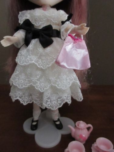2006 Blythe Doll 'Victoria Lace' Hasbro Tomy *HTF*