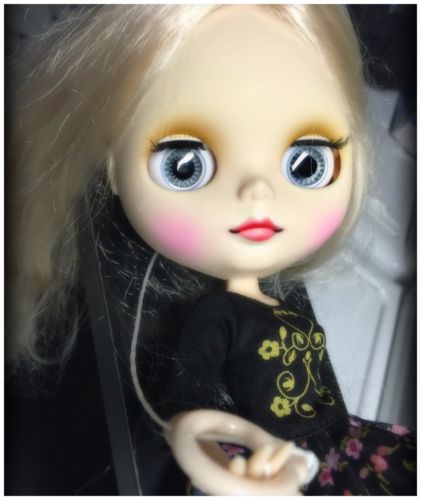 BLYTHE Platinum Matte Skin Jointed Custom Eyelids Outfit! * Limited Time Only*