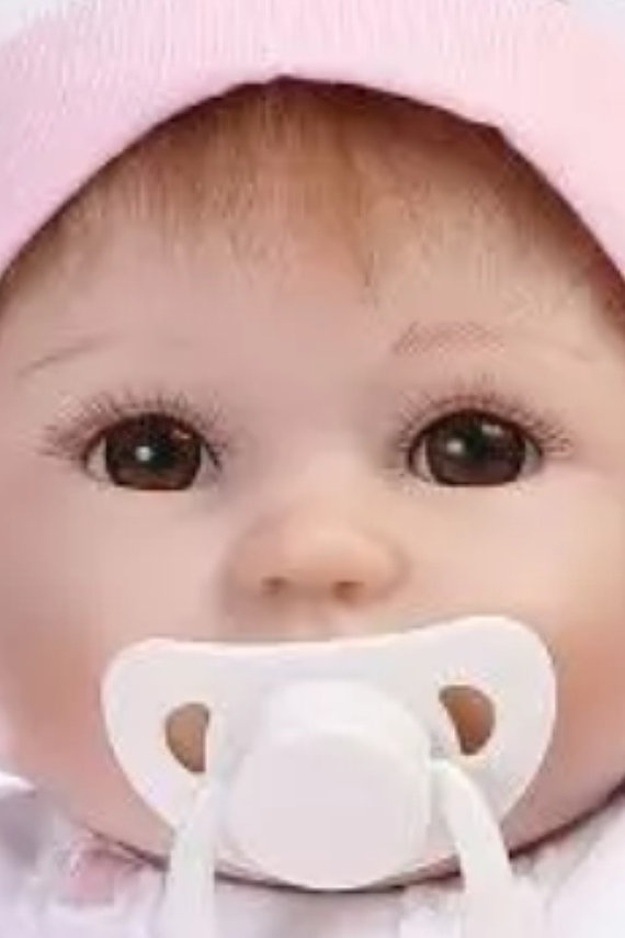 18 ''/ 42cm Silicone Reborn Baby Dolls with Clothes,Lifelike Newborn+ 2 gifts now