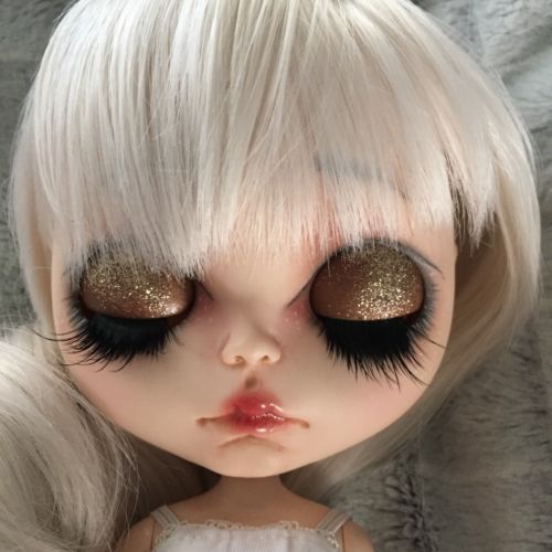 Custom ooaks Blythe doll