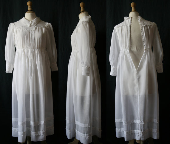 Vintage French white cotton dress for young girl