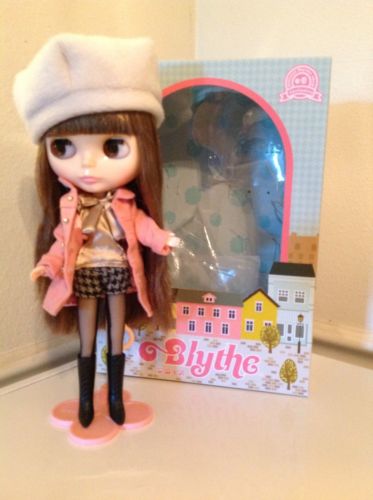 Tamara Raspberry Sorbet Blythe Doll w/ Box, Been Removed From Box, USA