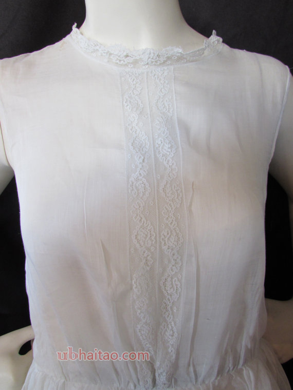 LAST CALL! 1920 Dress Girl's 1920 Fashion Adolsecent Girl Dress White Organdy Dress Lace and Eyelet