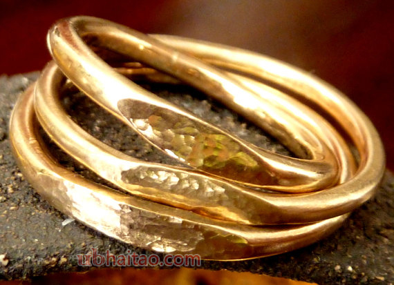 Signet Stacking Ring - Trendy Stackable Gold Ring - Timeless Ring - Unisex Ring - Handmade - Venexia